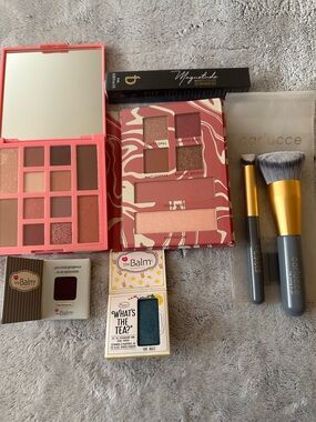 Soft Glam Makeup Bundle